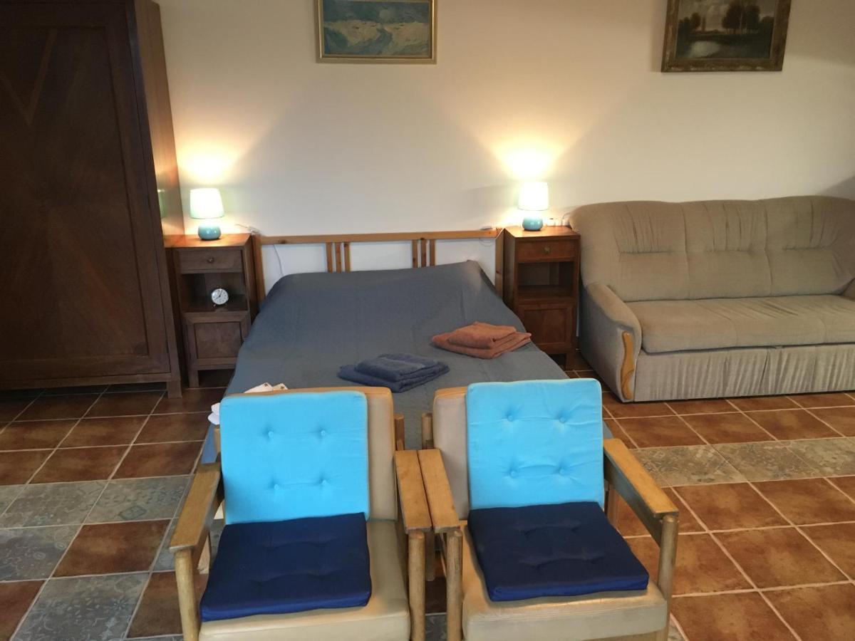 Apartamento Na vyhlídce Vrané nad Vltavou Exterior foto
